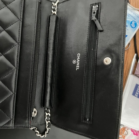 Chanel wallet on chain - Picture 2 of 3